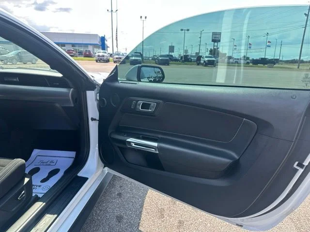 Used 2018 Oxford White Ford EcoBoost image 12