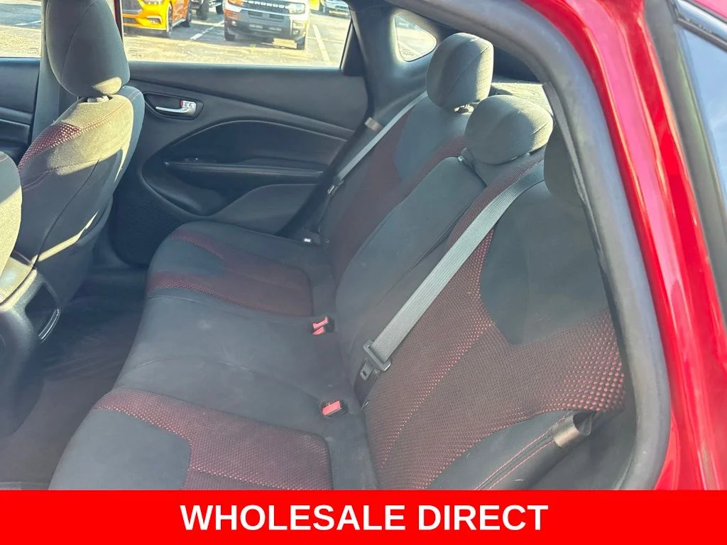 Used 2016 Red Dodge SXT image 25