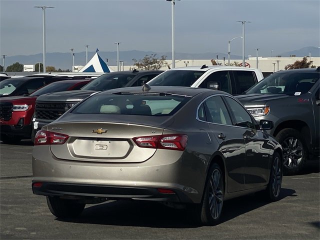 2024 Chevrolet Malibu Premier 2LT photo 3