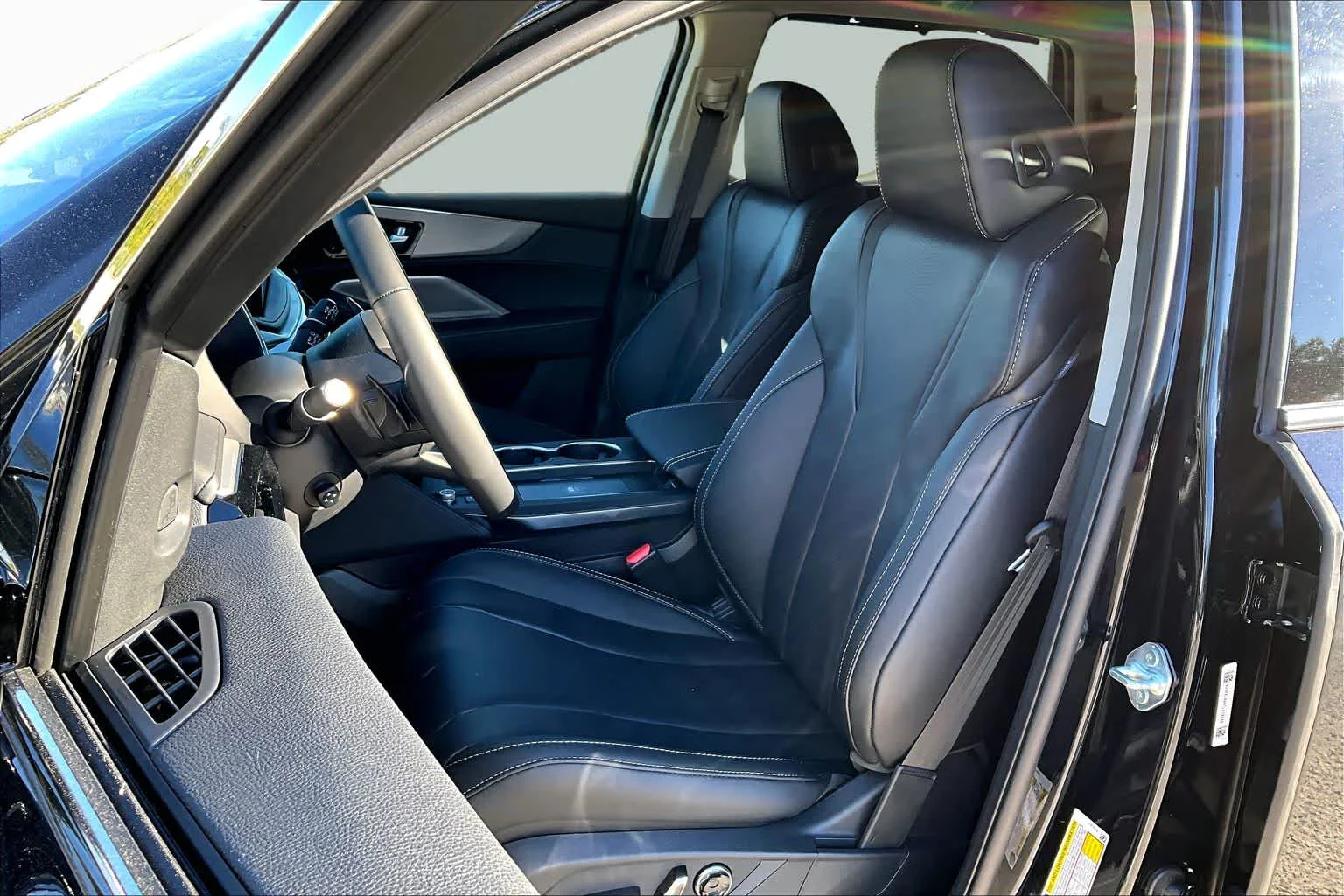 Used 2026 Majestic Black Pearl Acura w/Technology Package image 9