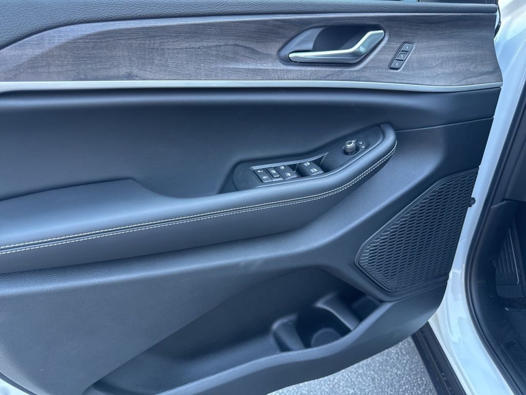 2025 Jeep Grand Cherokee L Limited - Photo 27