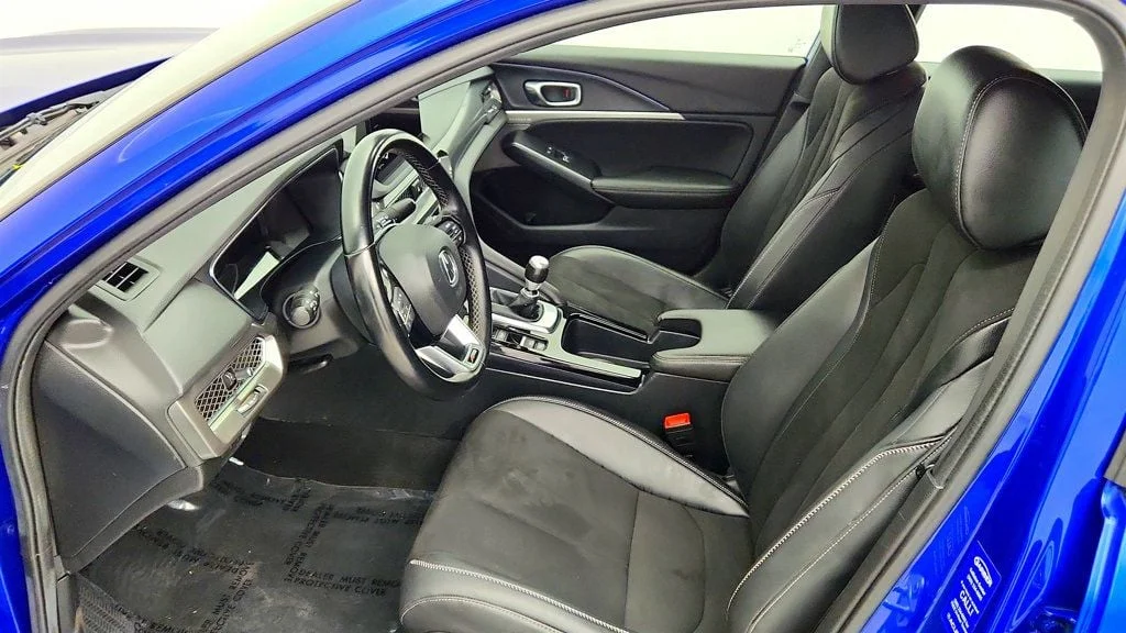 Used 2023 Apex Blue Pearl Acura Manual w/A-Spec Technology Package image 19