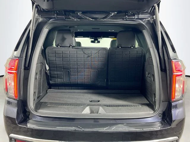 Used 2022 Gray Chevrolet Premier image 27