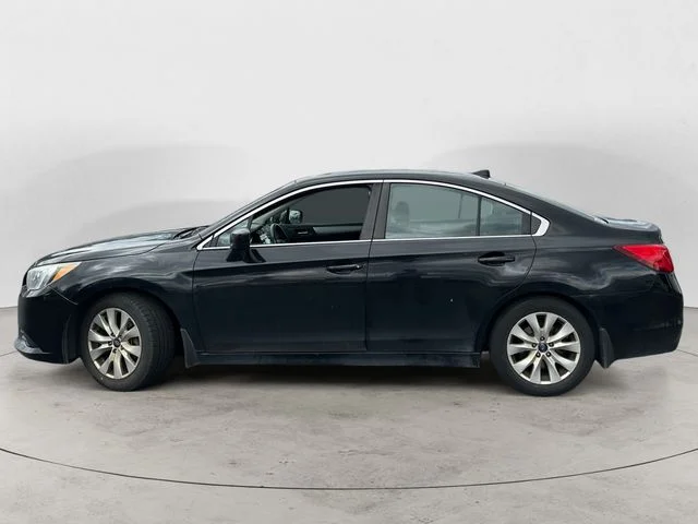Used 2016 Black Subaru 2.5i image 8