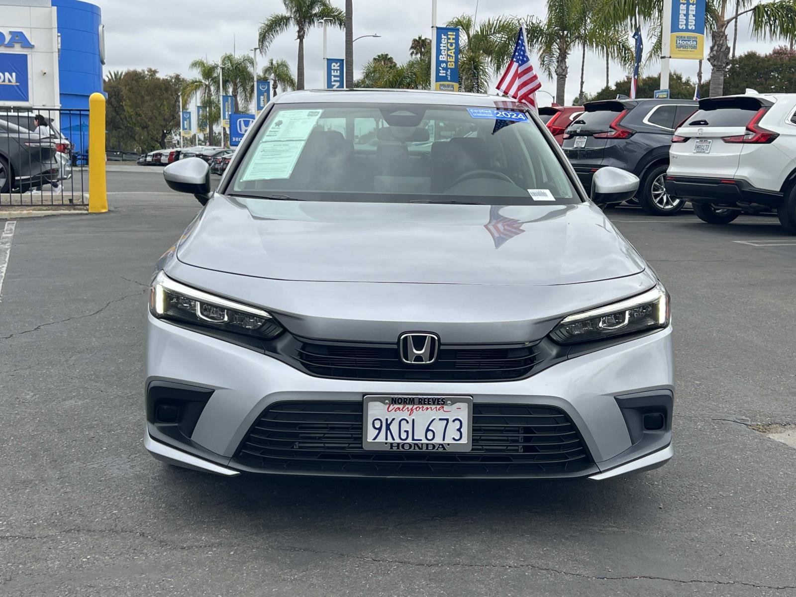 Certified Used 2024 Lunar Silver Metallic Honda EX image 4
