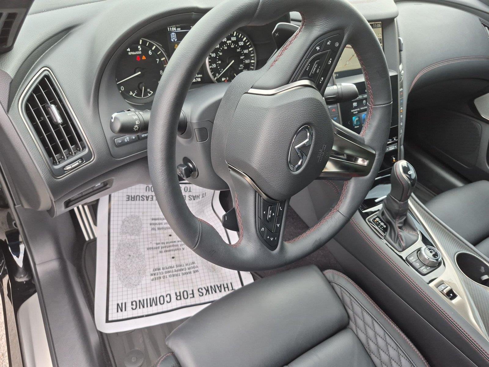 Used 2023 Midnight Black INFINITI RED SPORT 400 image 18