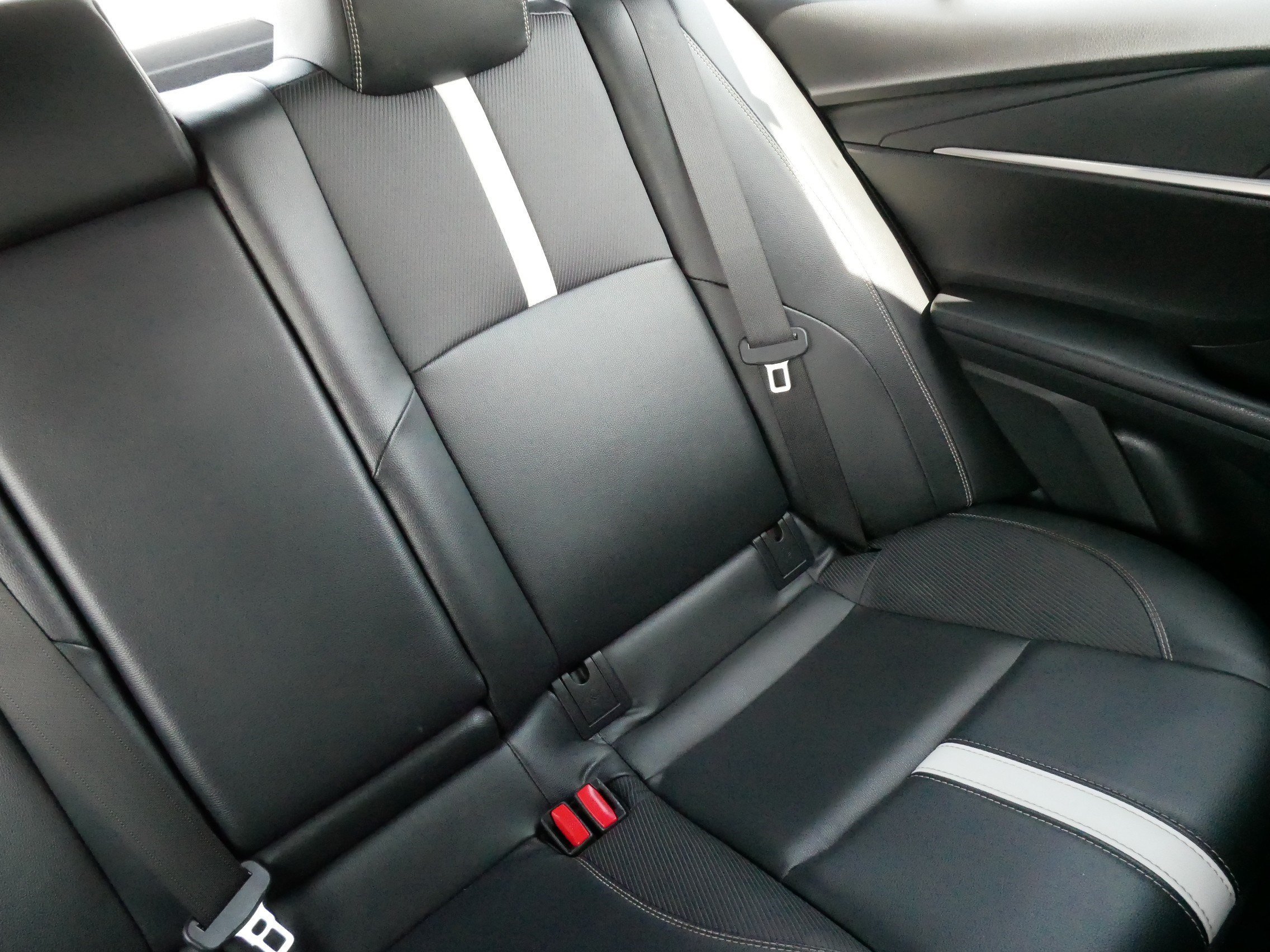 Certified Used 2025 MIDNIGHT BLACK Toyota SE image 14