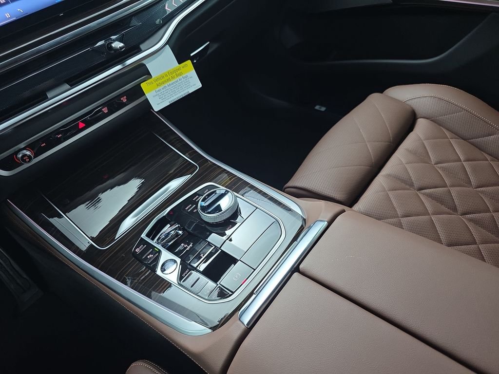 New 2026 Black Sapphire Metallic BMW xDrive40i image 25