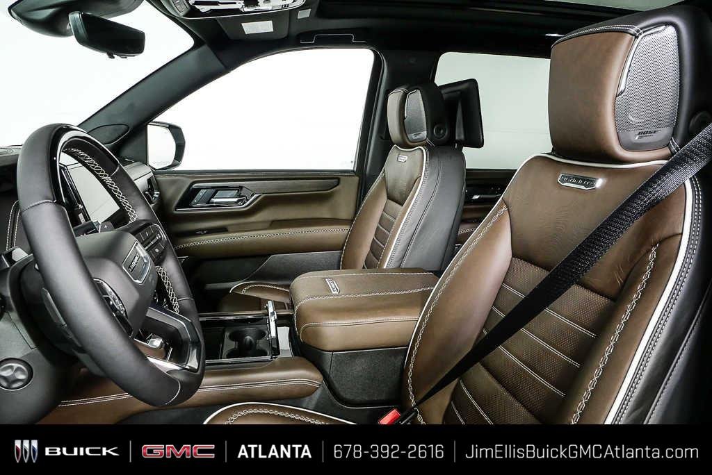 2026 GMC Yukon Denali Ultimate - Photo 5