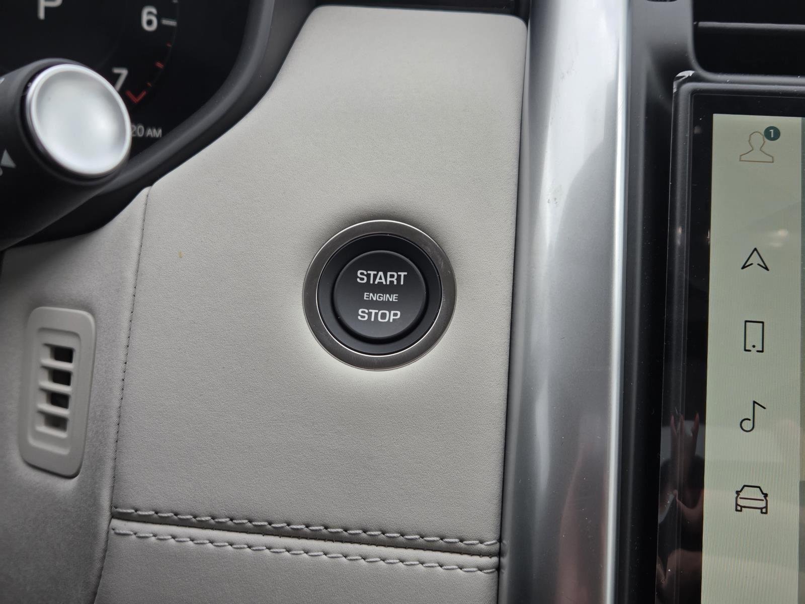 New 2026 Fuji White Land Rover S image 26
