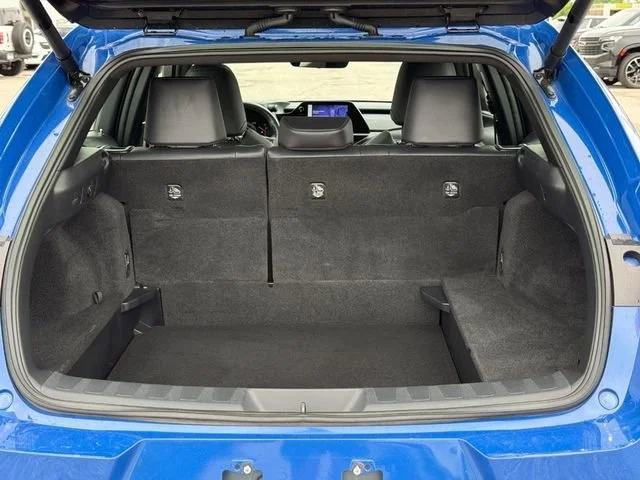 2024 Lexus UX Hybrid 250h - Photo 6