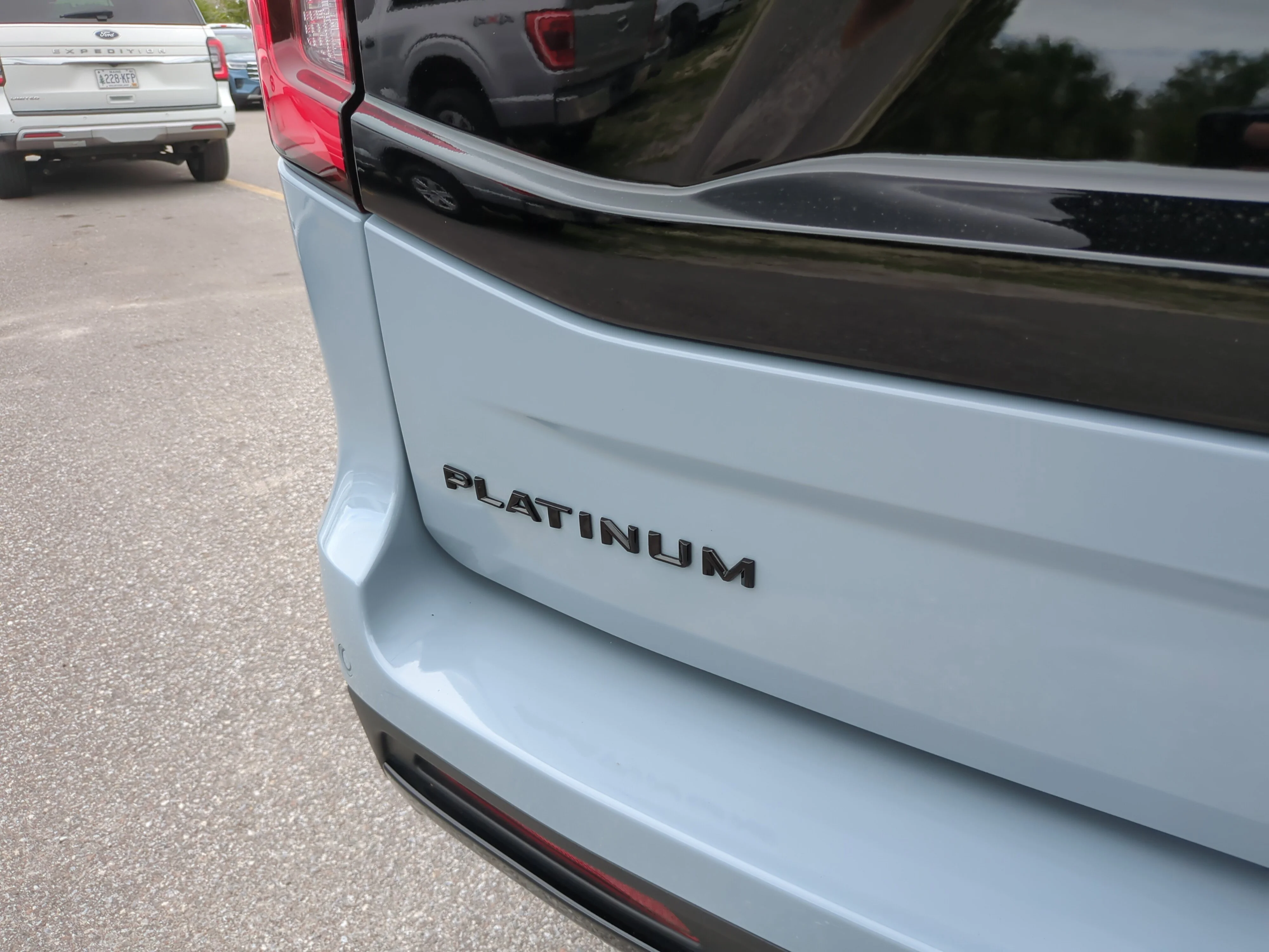 Certified Used 2025 Glacier Gray Metallic Ford Platinum image 13