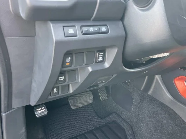 Used 2023 Gray Nissan PRO-X image 25