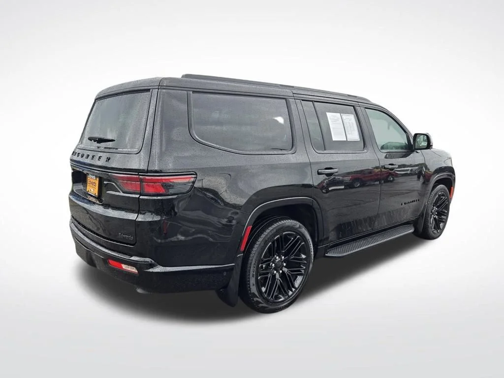 Used 2024 Black Jeep Series II image 3