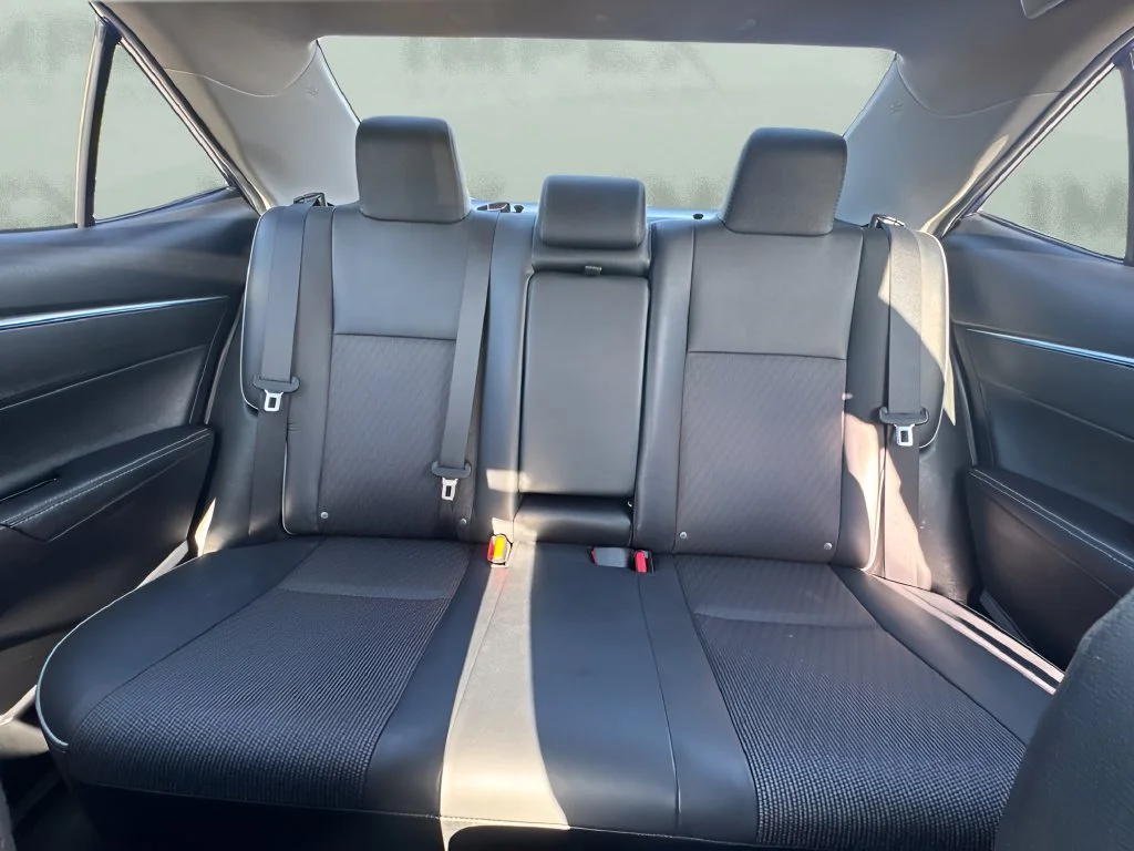 Used 2015 Blue Toyota S image 11