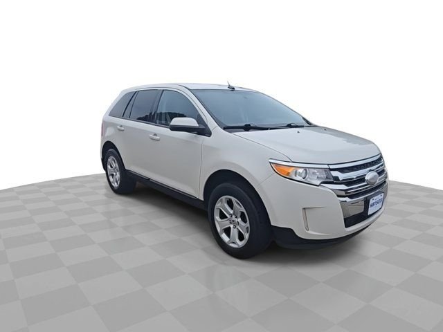 Used 2013 White Ford SEL image 2