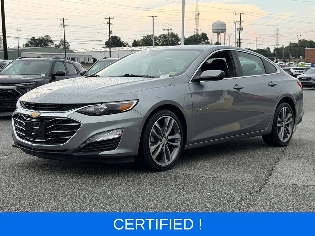 Used 2025 Sterling Gray Metallic Chevrolet 1LT image 4