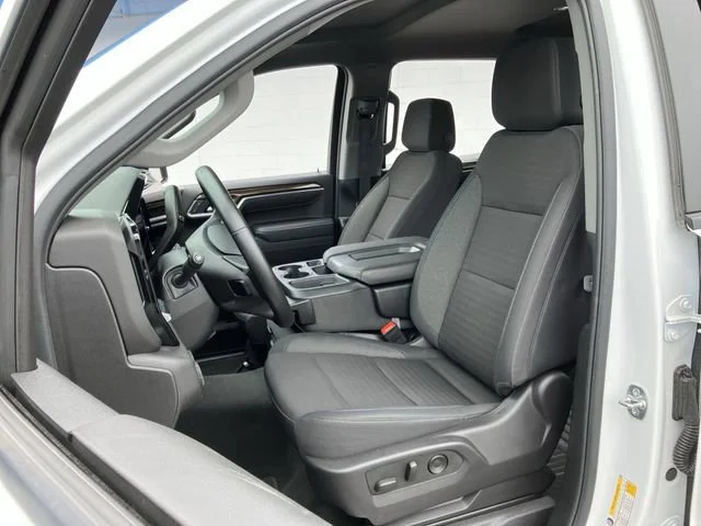 2025 Chevrolet Silverado 1500 LT - Photo 19