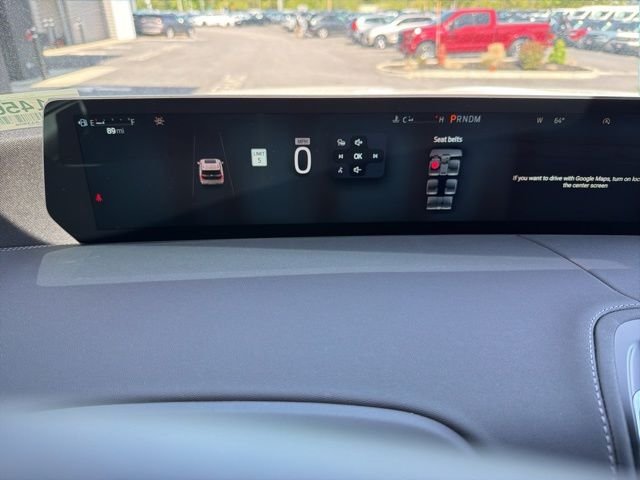 New 2026 Star White Metallic Tri-Coat Ford Platinum® image 18