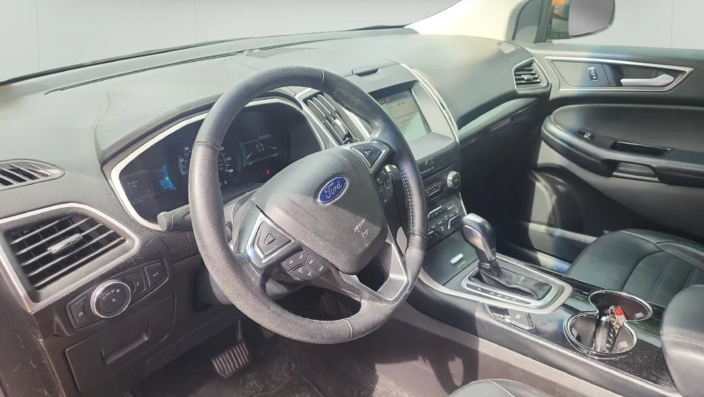 Used 2017 Red Ford SEL image 16