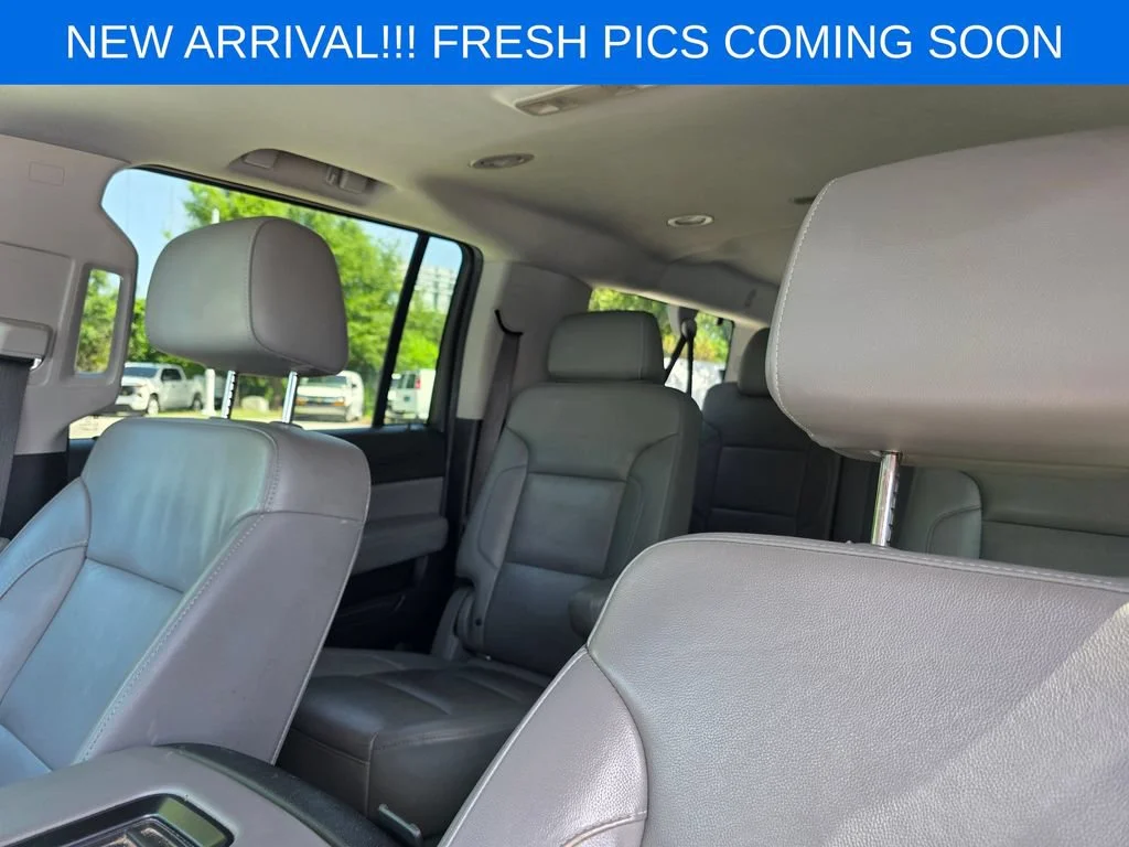 Used 2019 BLUE VELVET METALLIC Chevrolet LT image 9