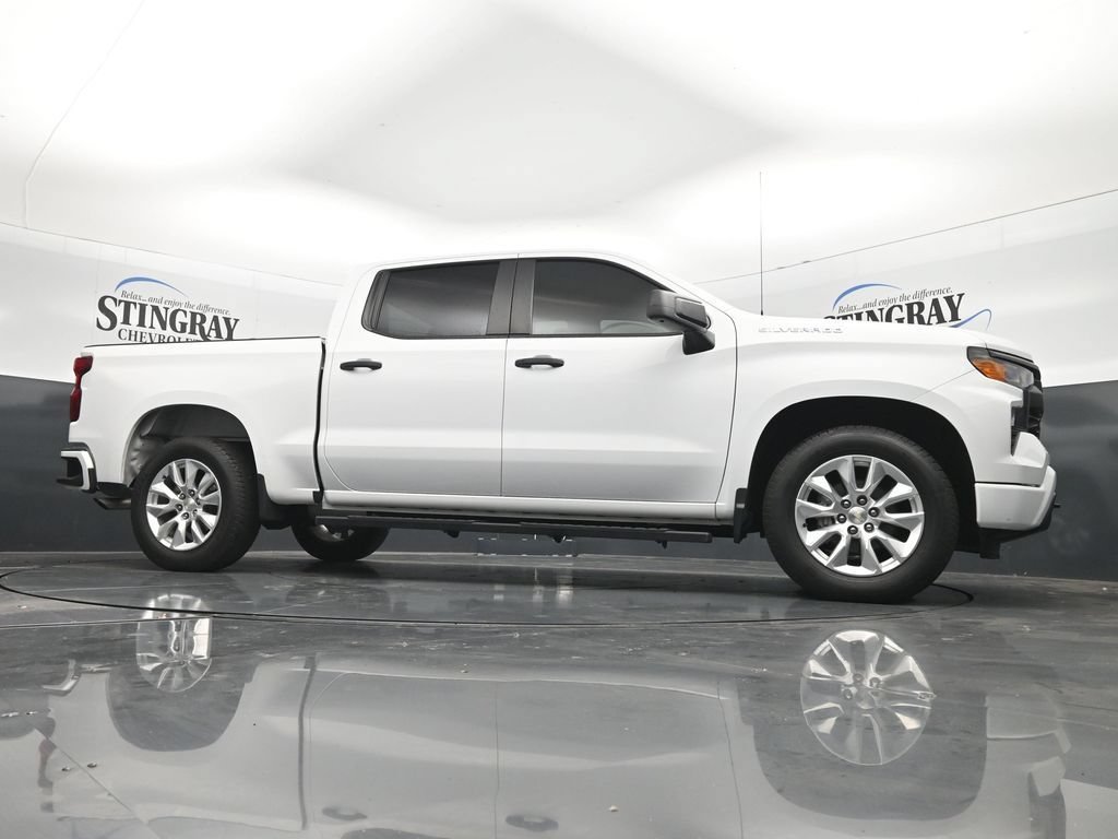 Used 2024 Summit White Chevrolet Custom image 33