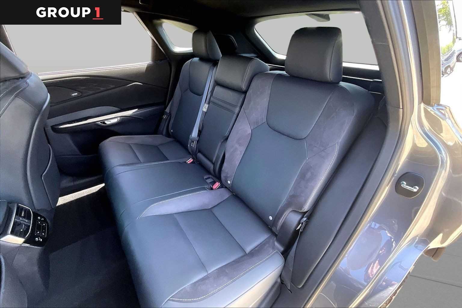 Certified Used 2023 NEBULA GRAY PEARL Lexus Luxury image 18