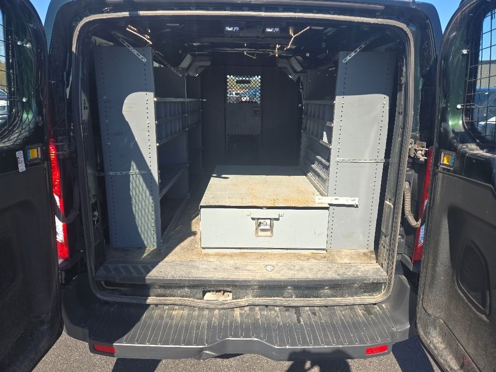 Used 2015 Green Ford Base image 25