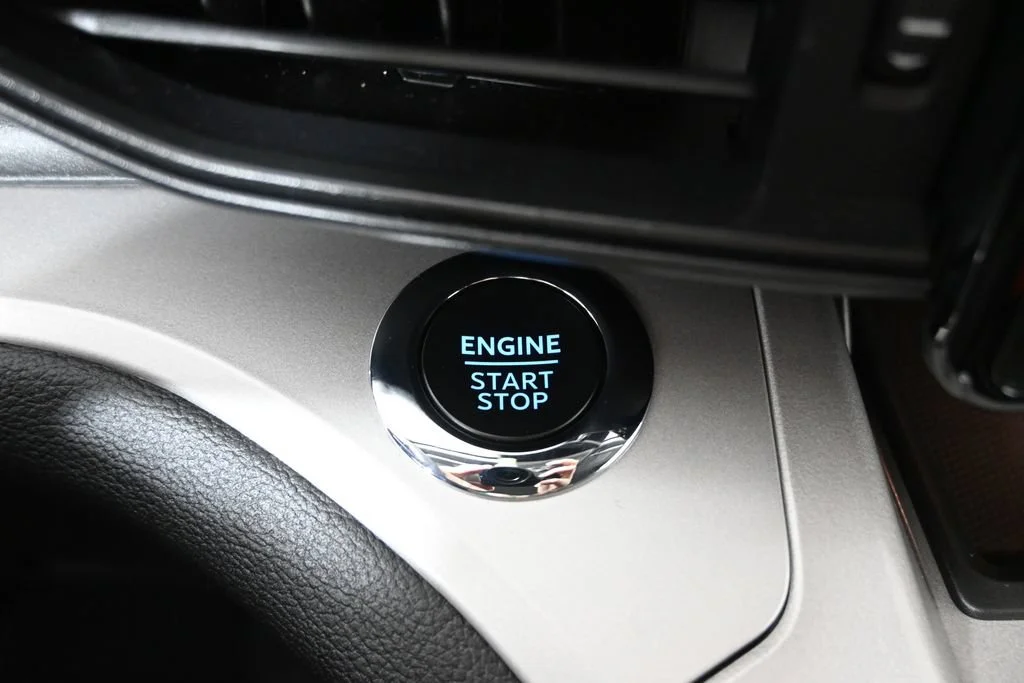 Used 2023 Black Ford XLT image 31