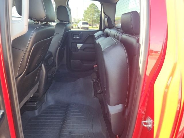 Used 2014 Red Chevrolet LT image 3