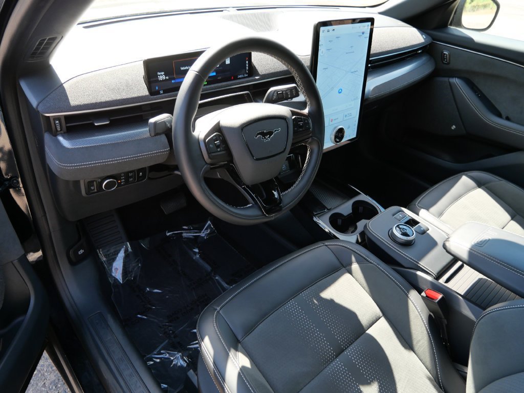 Used 2024 Black Ford GT image 3