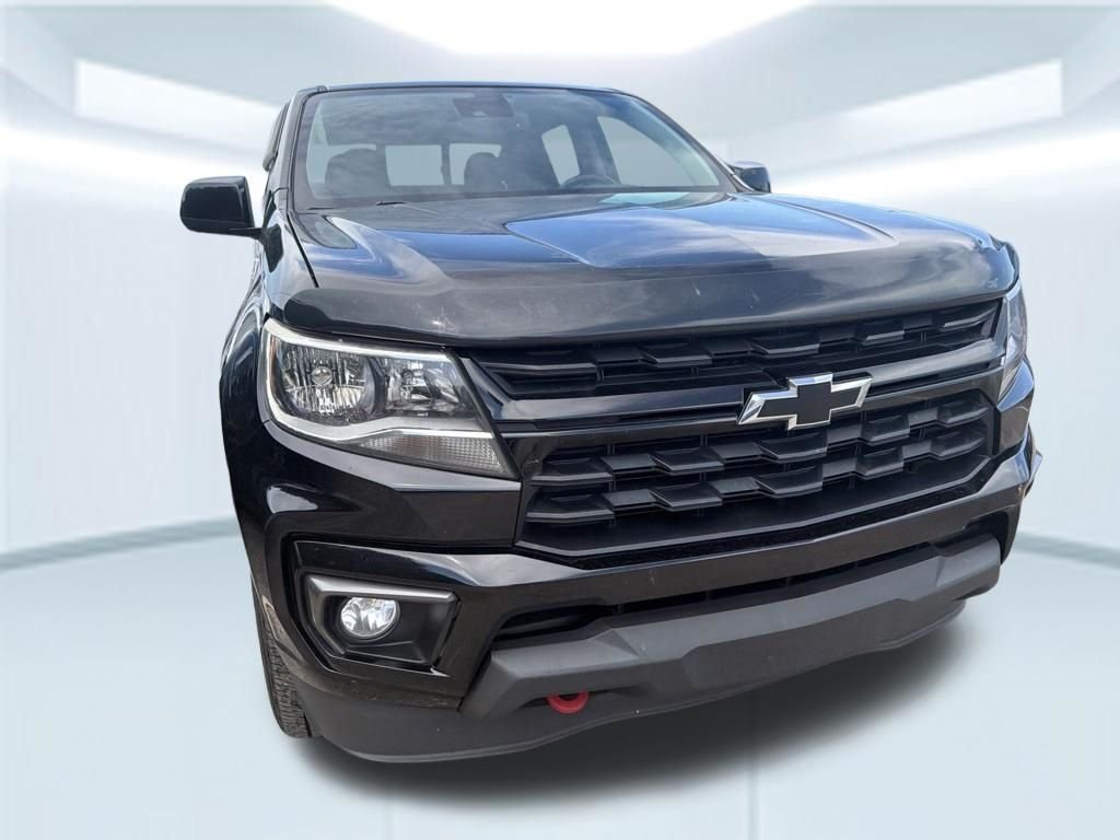 Used 2021 Black Chevrolet LT image 19