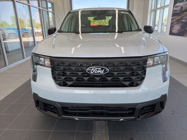 New 2026 Space White Metallic Ford XLT image 2