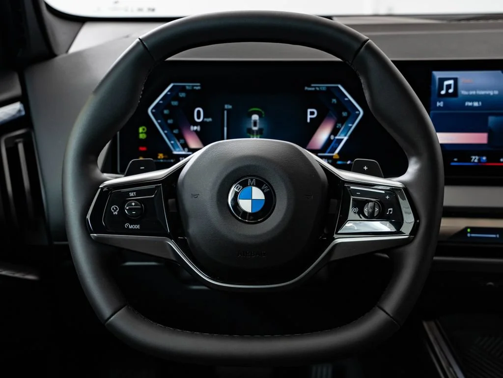 New 2026 Alpine White BMW 30 xDrive image 40