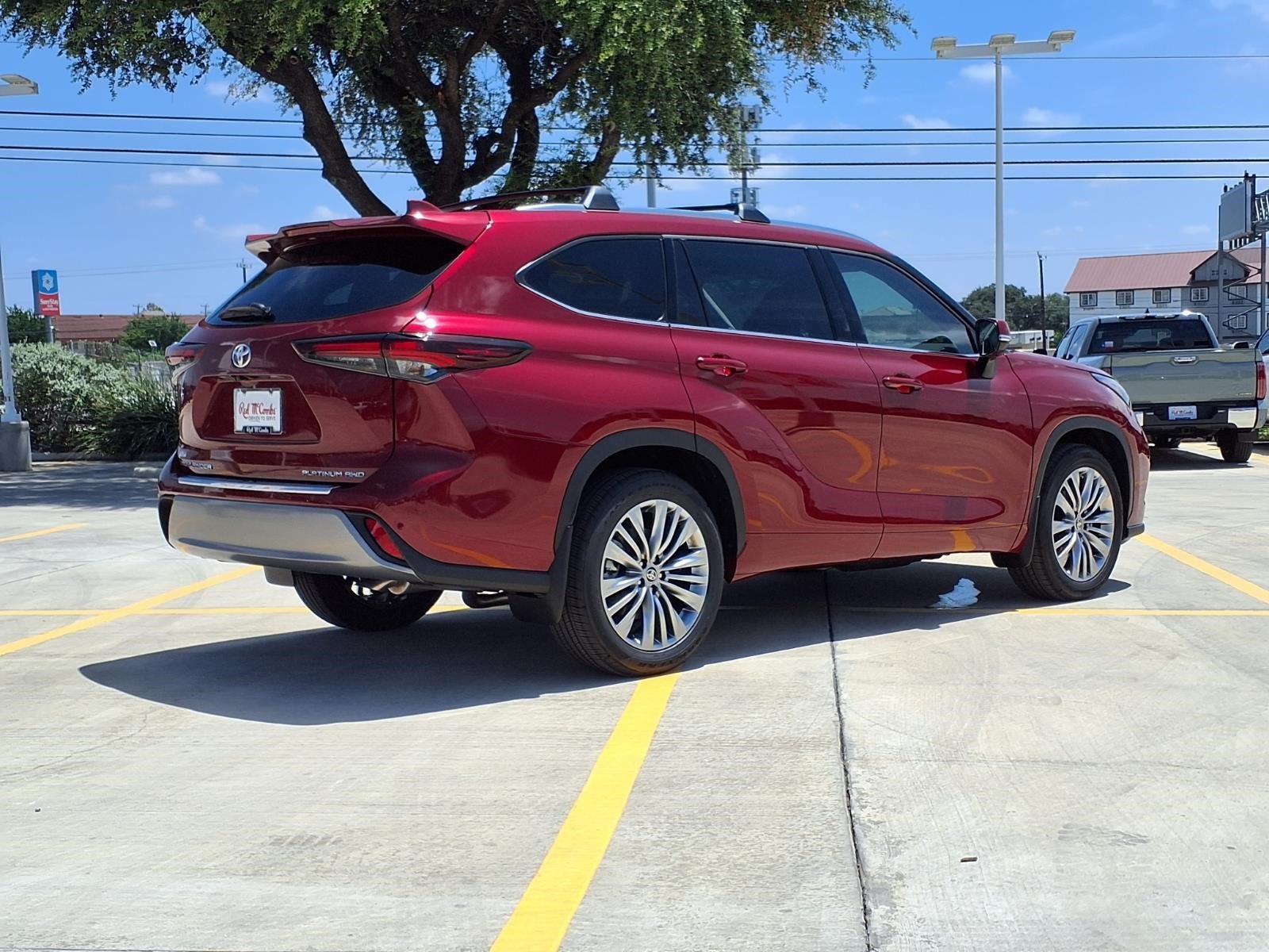 New 2026 Ruby Flare Pearl Toyota Platinum image 5