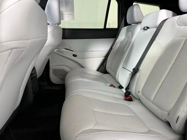 Used 2026 Gray Jeep Laredo image 37