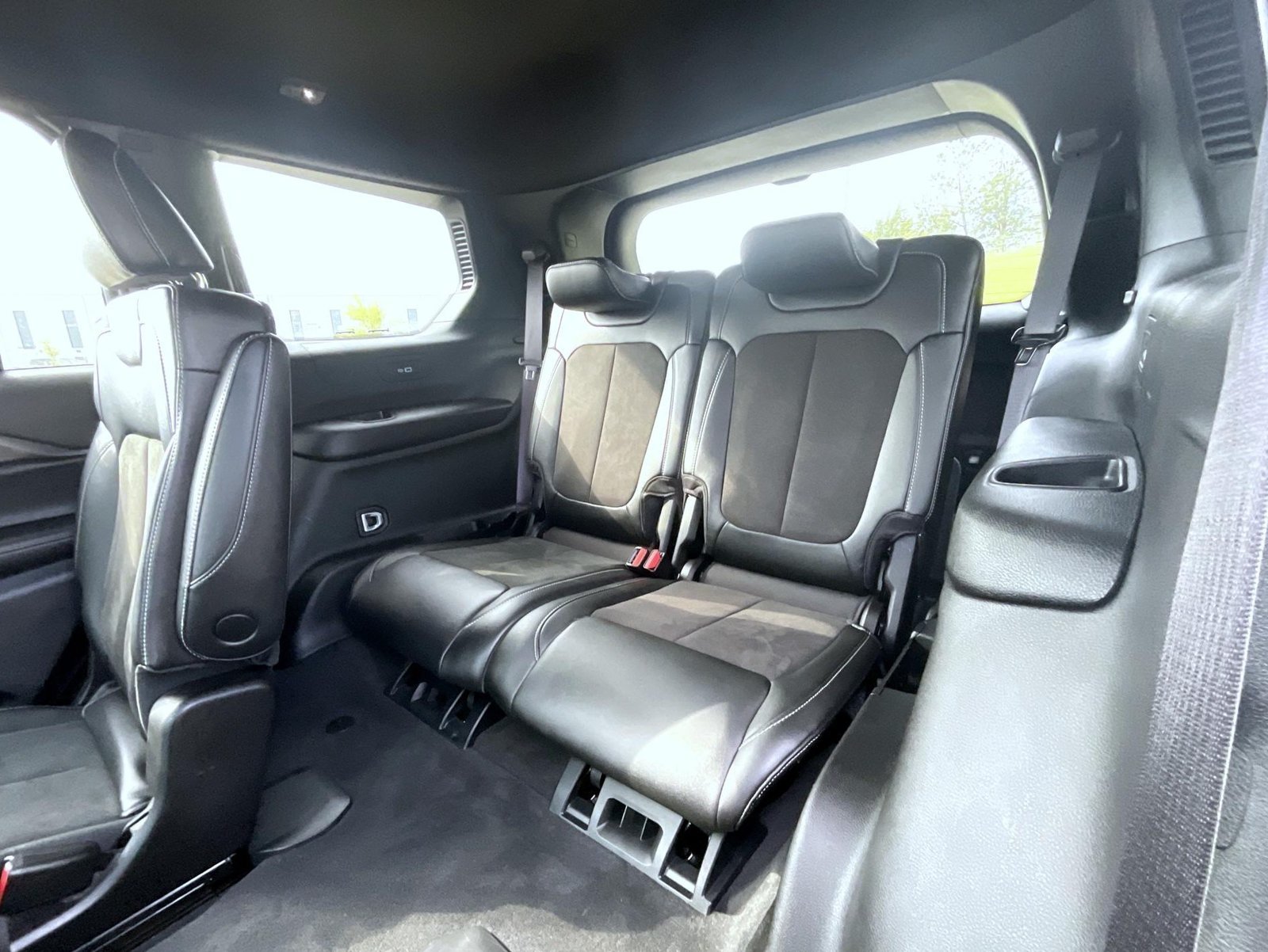 Used 2025 Silver Jeep Altitude X image 20