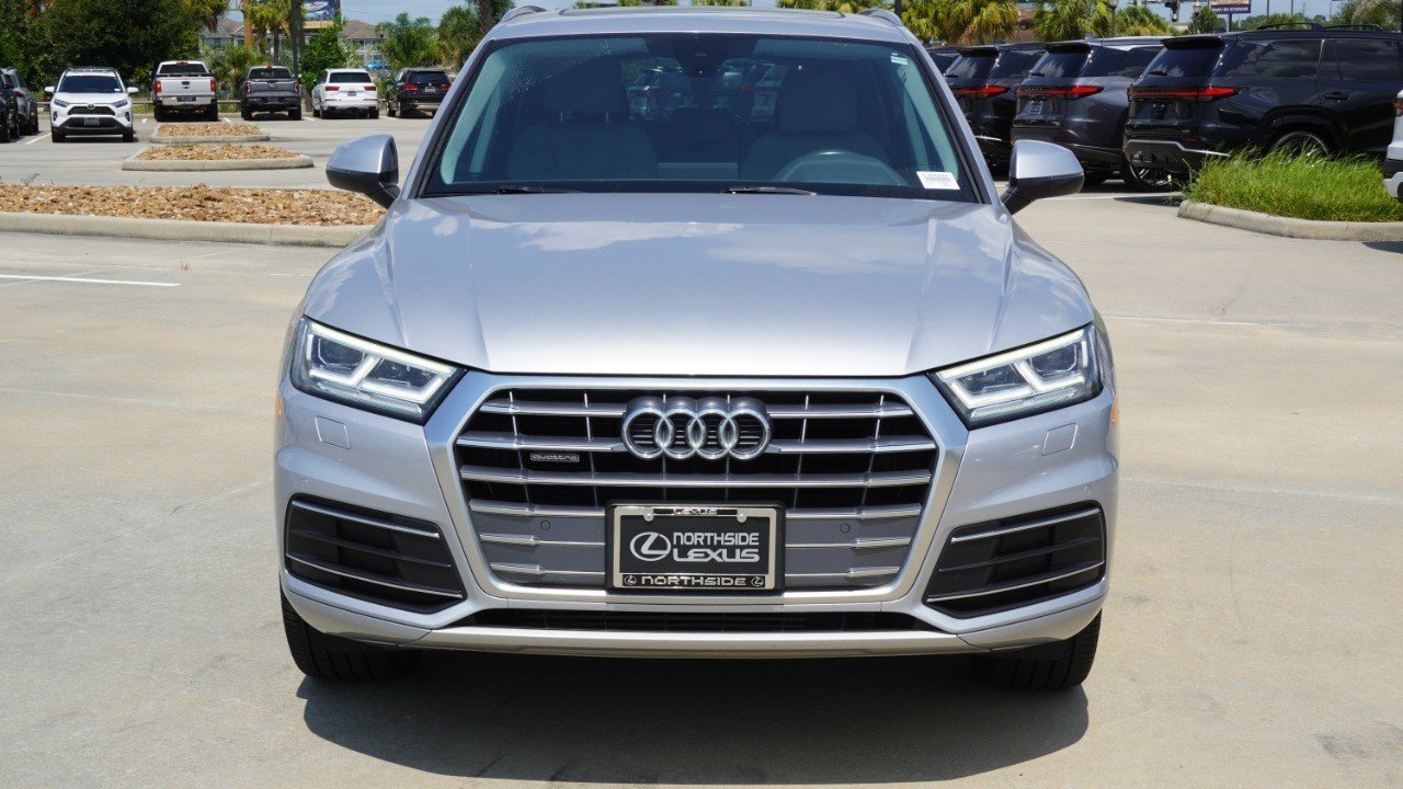 Used 2019 Silver Audi Premium Plus image 2