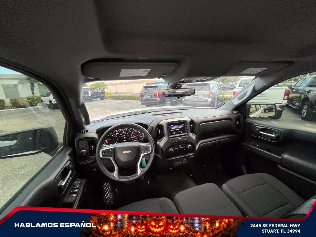 Used 2021 SUMMIT WHITE Chevrolet Custom image 27