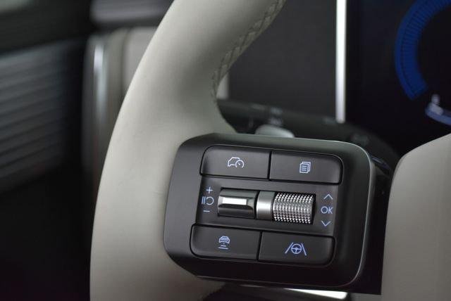 New 2026 Black Hyundai SE AWD image 75