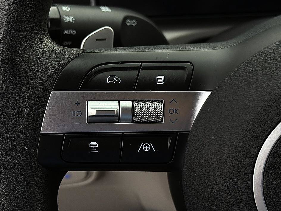 Used 2026 Ecotronic Gray Hyundai SEL image 18