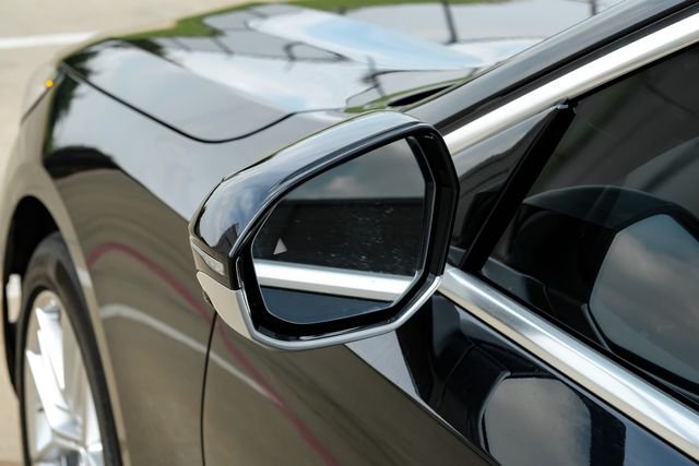 Used 2025 Black BMW 530i image 54