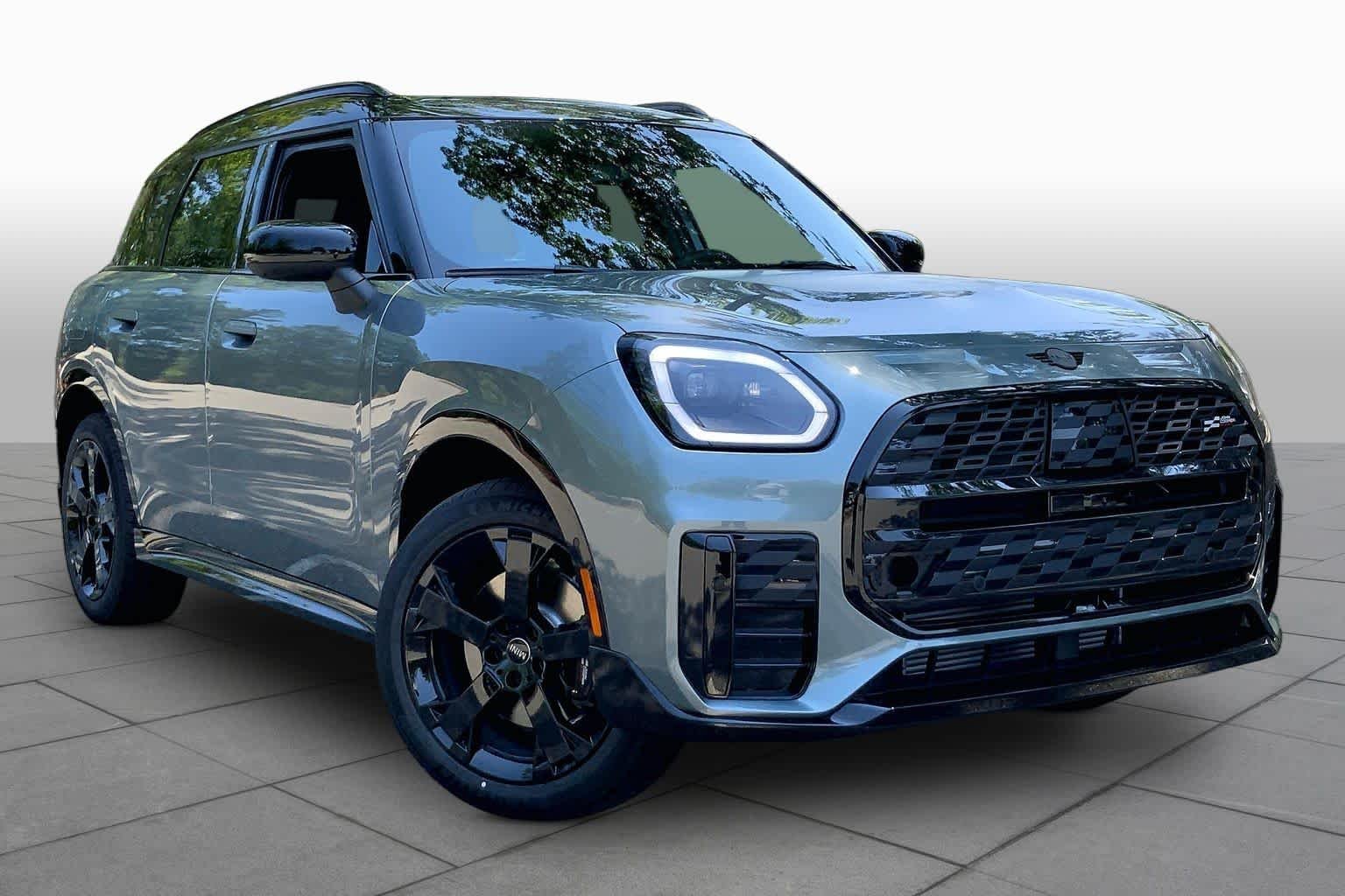 New 2027 Smokey Green Metallic MINI Iconic image 2