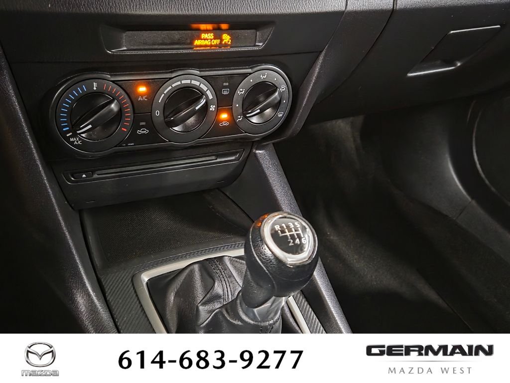Used 2014 Silver Mazda i Sport image 26