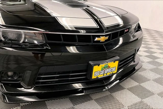 Used 2015 Black Chevrolet SS image 30