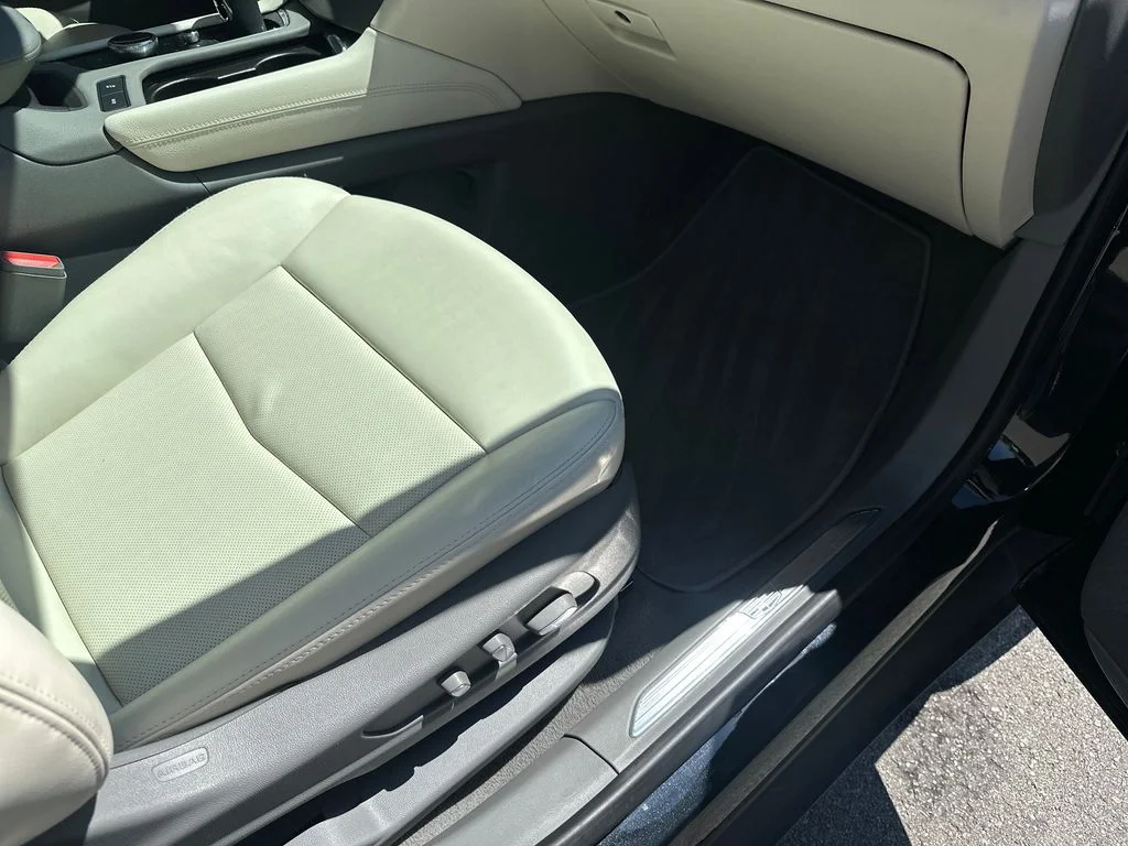 Used 2023 Black Cadillac Premium Luxury image 36
