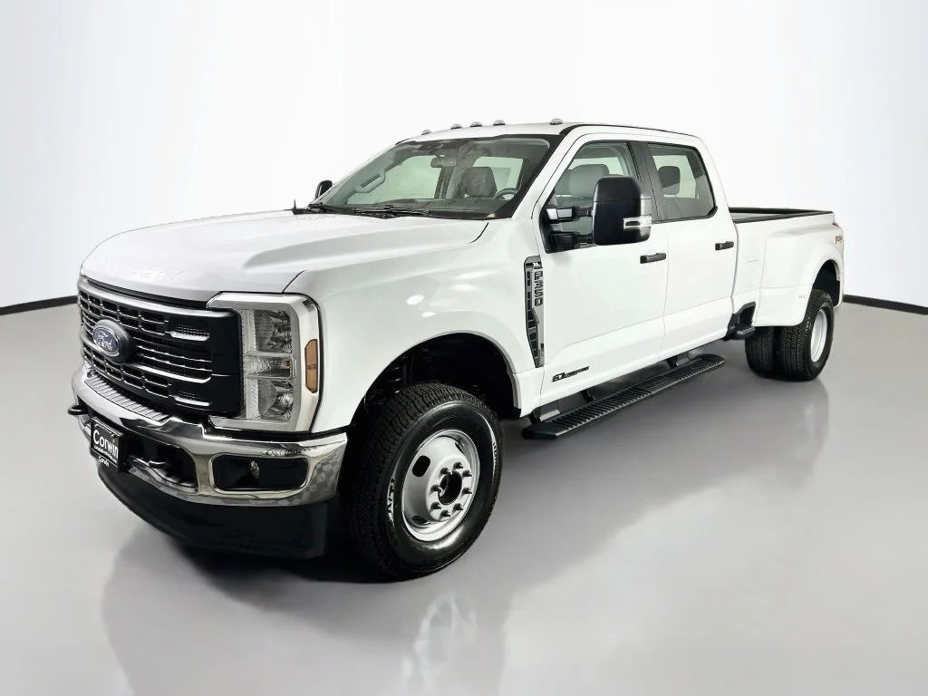 New 2026 White Ford XL image 5