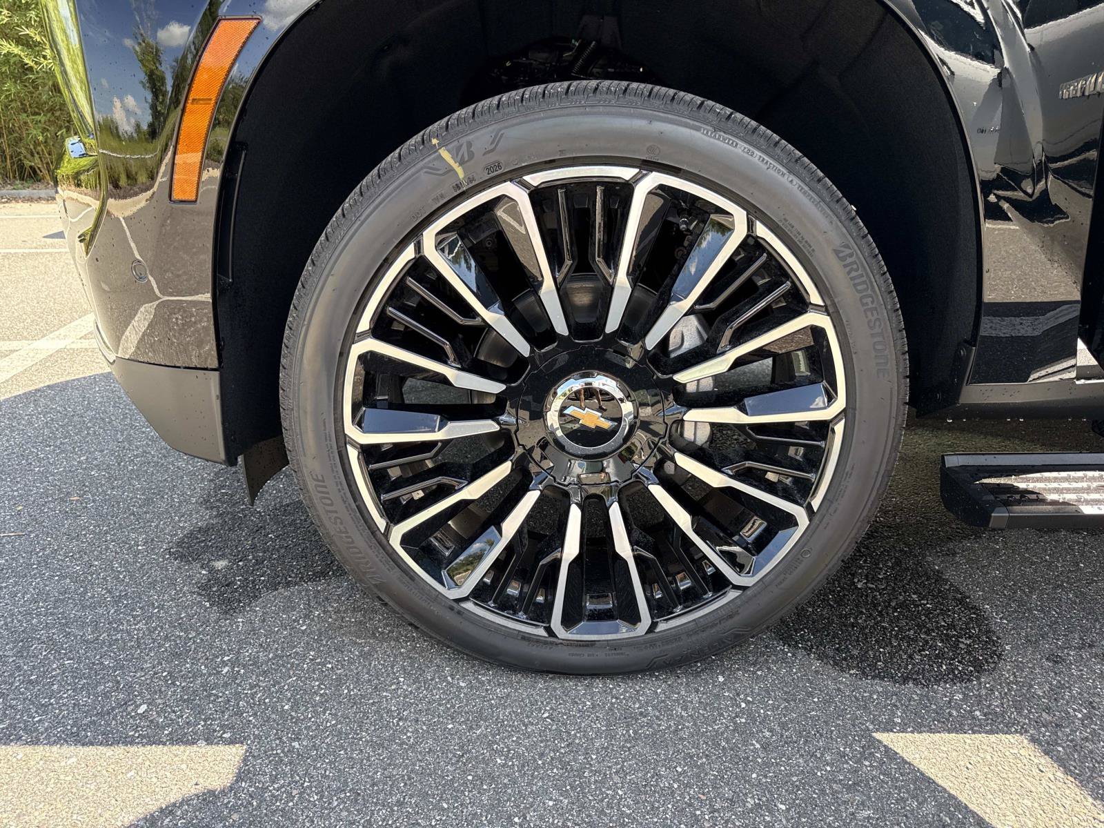 2026 Chevrolet Suburban High Country - Photo 36