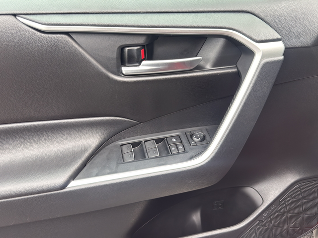 Used 2023 Red Toyota XLE image 30