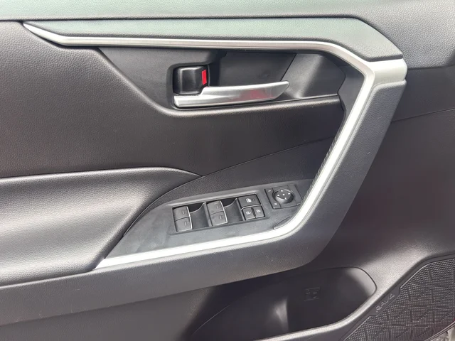 Used 2023 Red Toyota XLE image 30